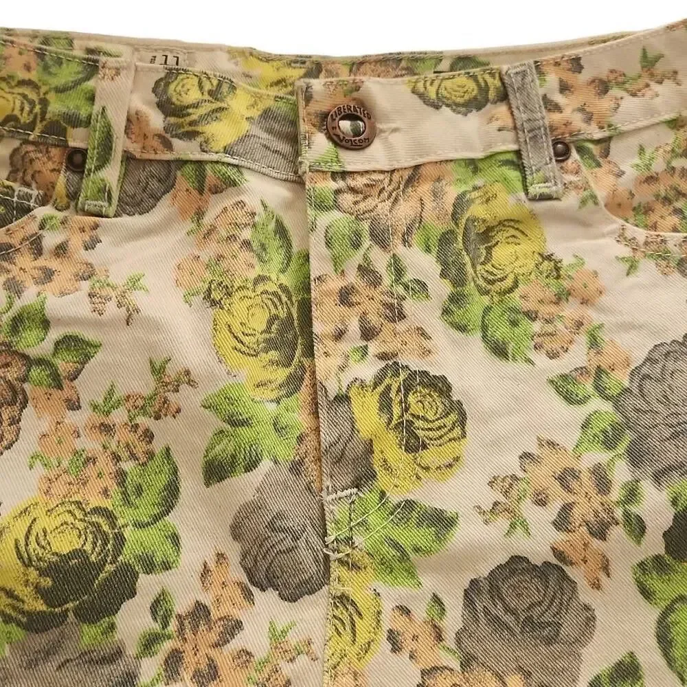 Sound Check Women's Size 11 Cream Pink Floral High Waist Shorts